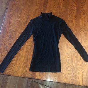 Women’s Lightweight Black Turtleneck
